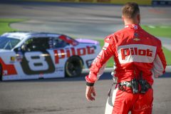 3Y1A0033