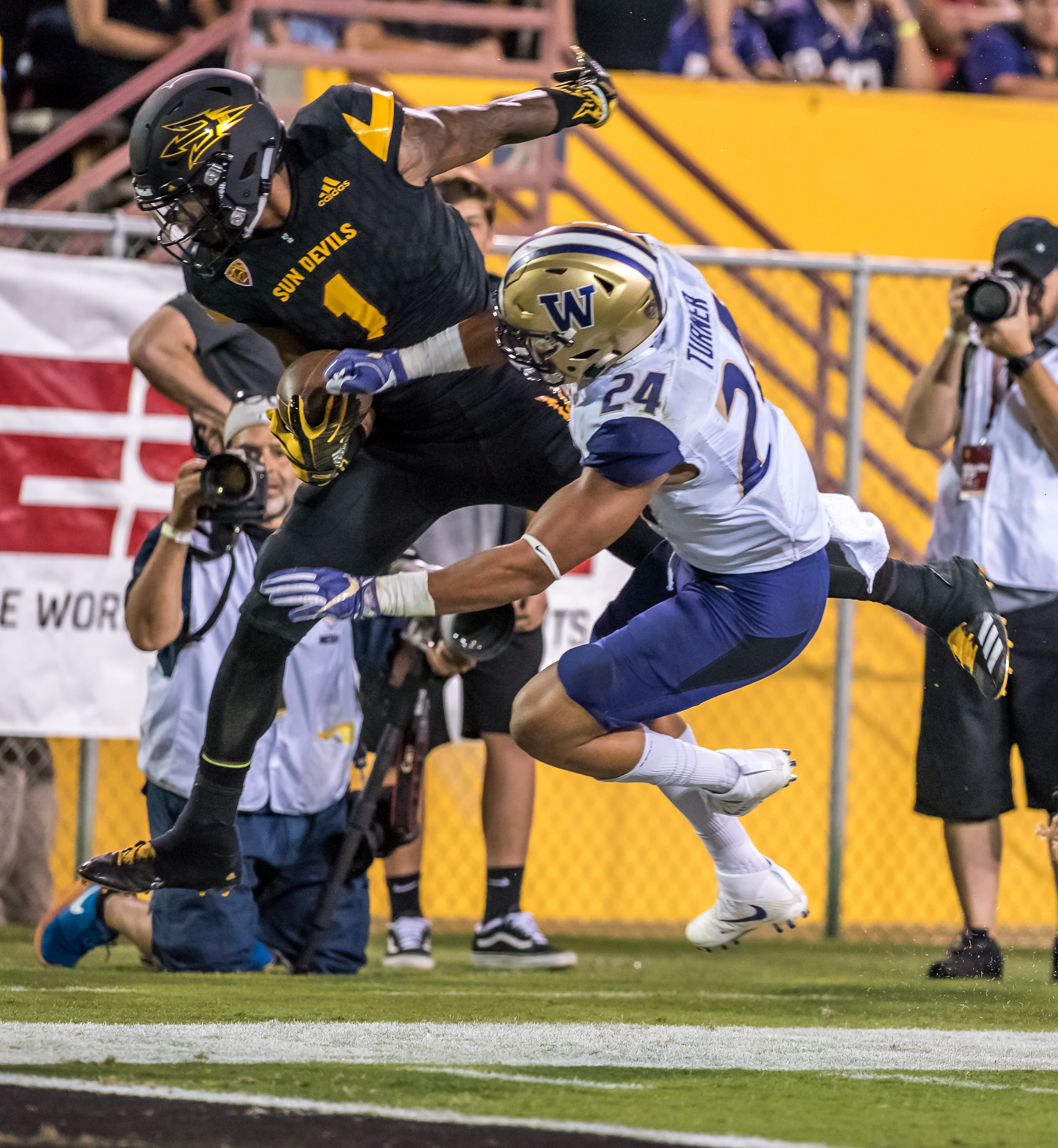uw vs asu -4